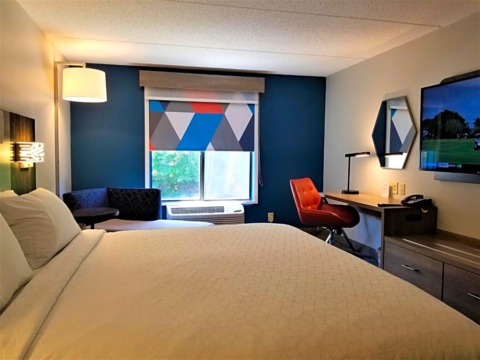 Holiday Inn Express Apex - Raleigh By IHG