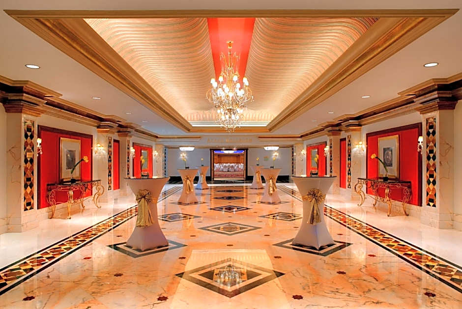 Grand Hyatt Muscat Hotel