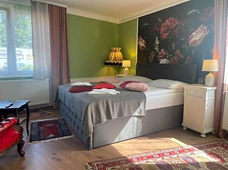 Corso, Zimmer & Cafe, Hotel Garni