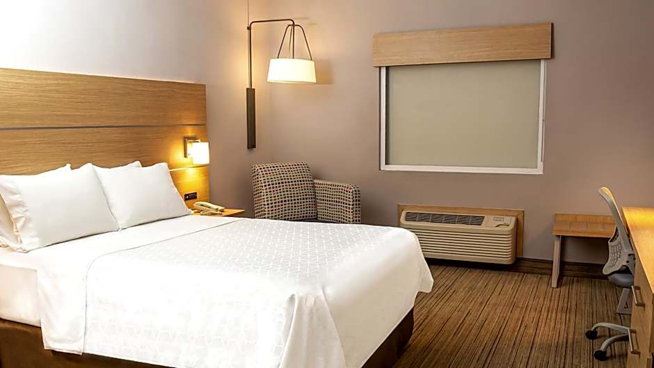 Holiday Inn Express Chihuahua By IHG