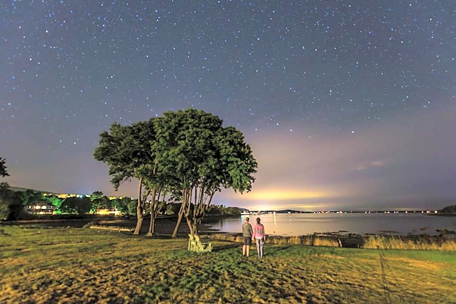 Saltair Inn Waterfront B&B