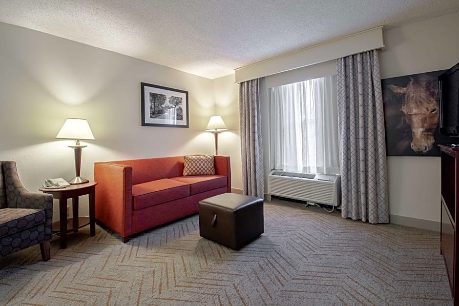 Hampton Inn By Hilton And Suites Williamsburg-Richmond Rd.