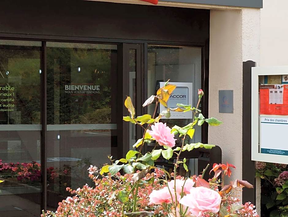 B&B HOTEL Blois Nord Vallee Maillard