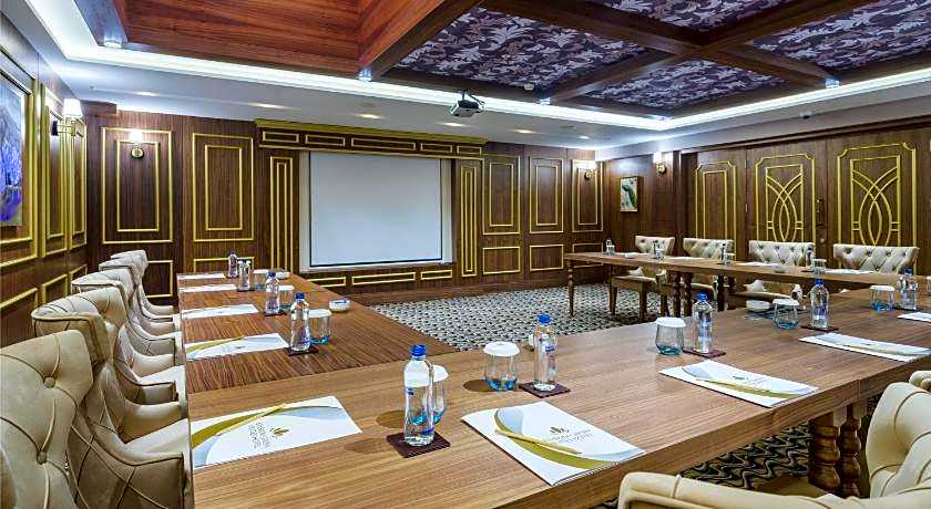 Elysium Green Suites