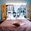 Levy's Rooms & Breakfast