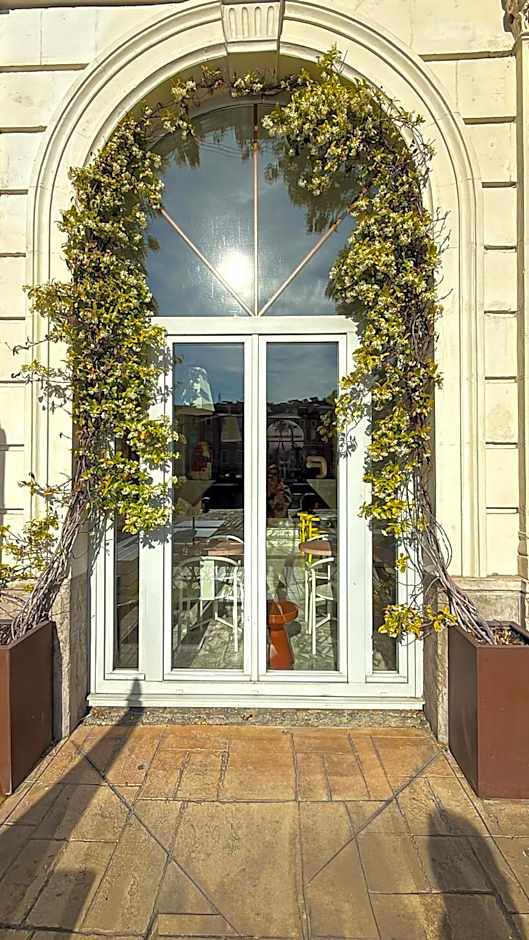 Hôtel L'orque Bleue