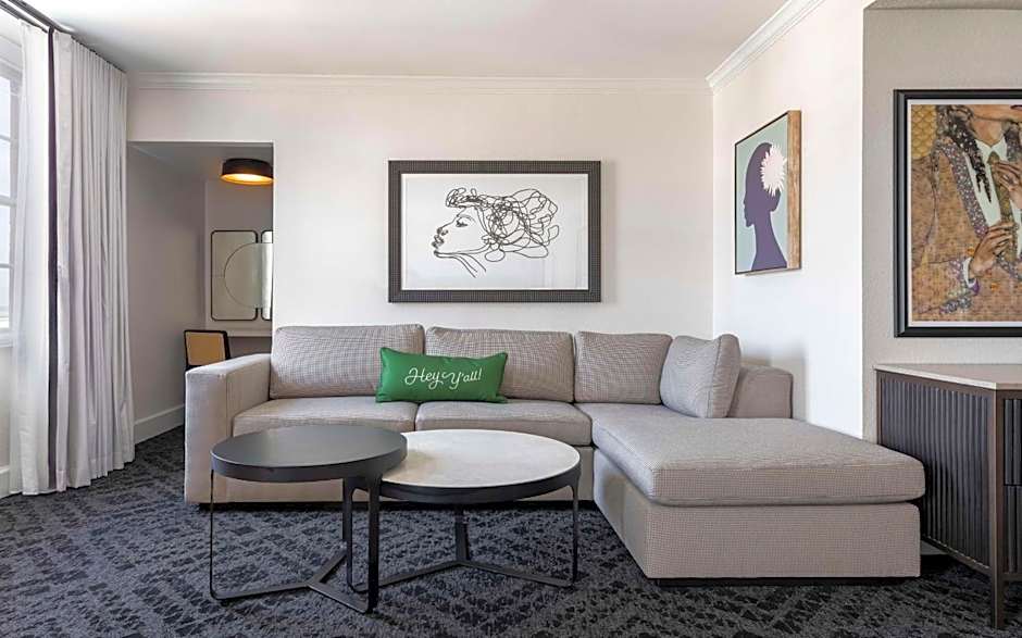 Mills House Charleston, Curio Collection by Hilton