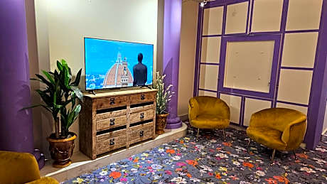 Select Executive Residence