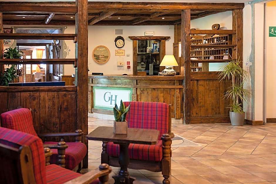 Golf Hotel
