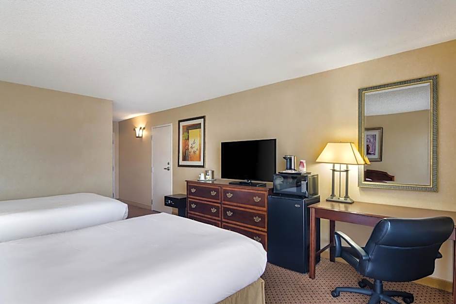 Red Lion Hotel & Conference Center Cheyenne