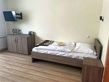 Twin Room with Private Bathroom