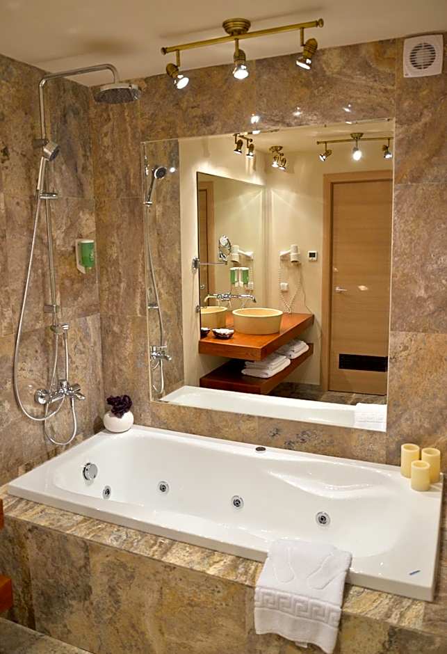 Hotel Capitolina City Chic