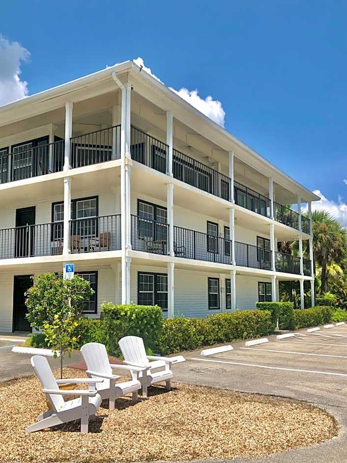 Davis House Inn