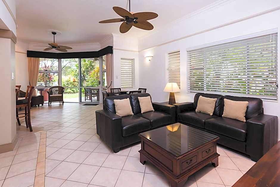 Villa Beach Palm Cove