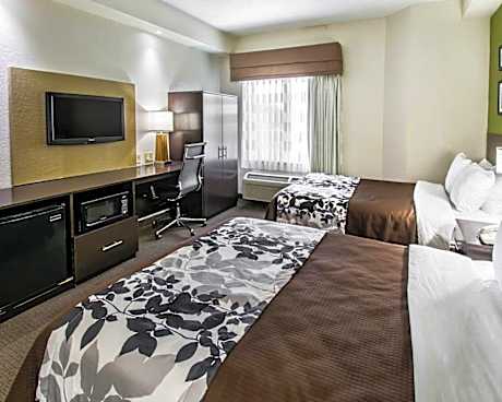 2 Double Beds, Smoking