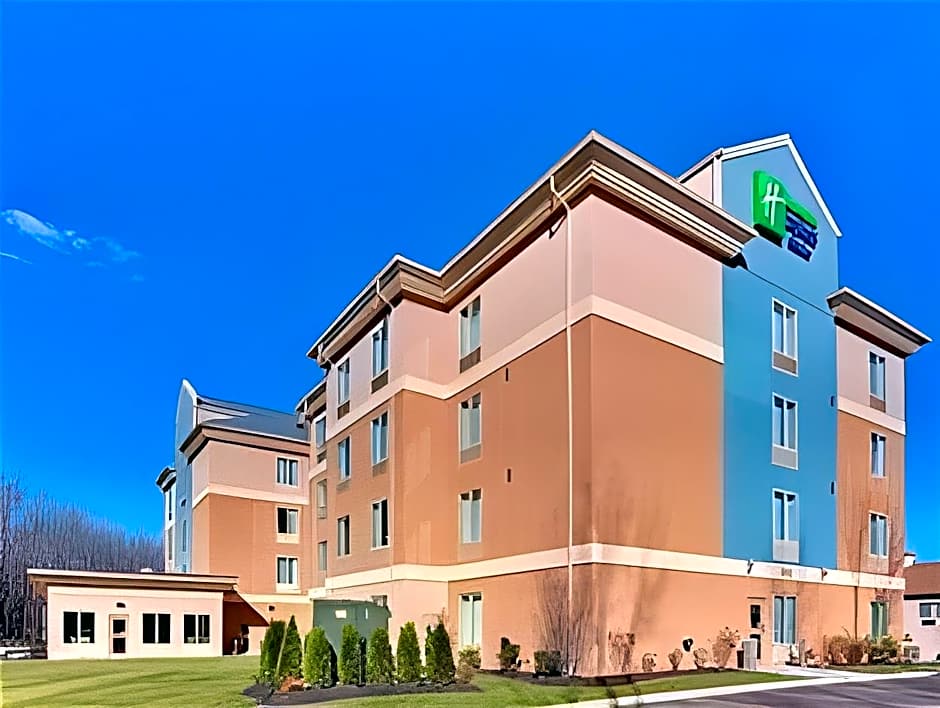 Holiday Inn Express Hotel & Suites Hamburg By IHG