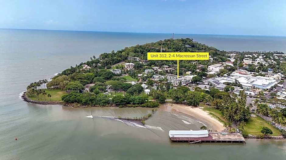 WanderLust - Little Slice of Heaven on Macrossan Str