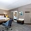 Hampton Inn By Hilton & Suites Kittery