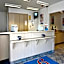Motel 6-Oakland, CA - Embarcadero