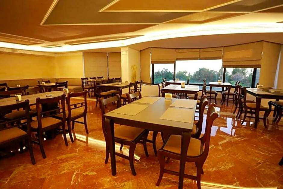 Nine Seven Hotel