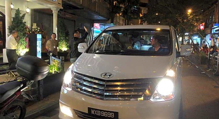 Belllo Hotel Jb Central