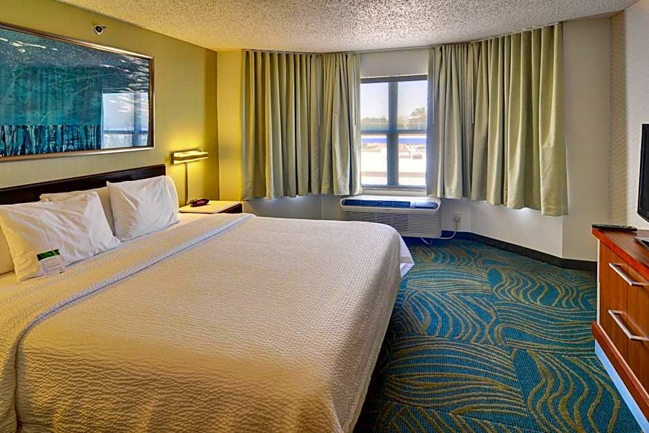SpringHill Suites by Marriott Dallas NW Highway at Stemmons/I-35E
