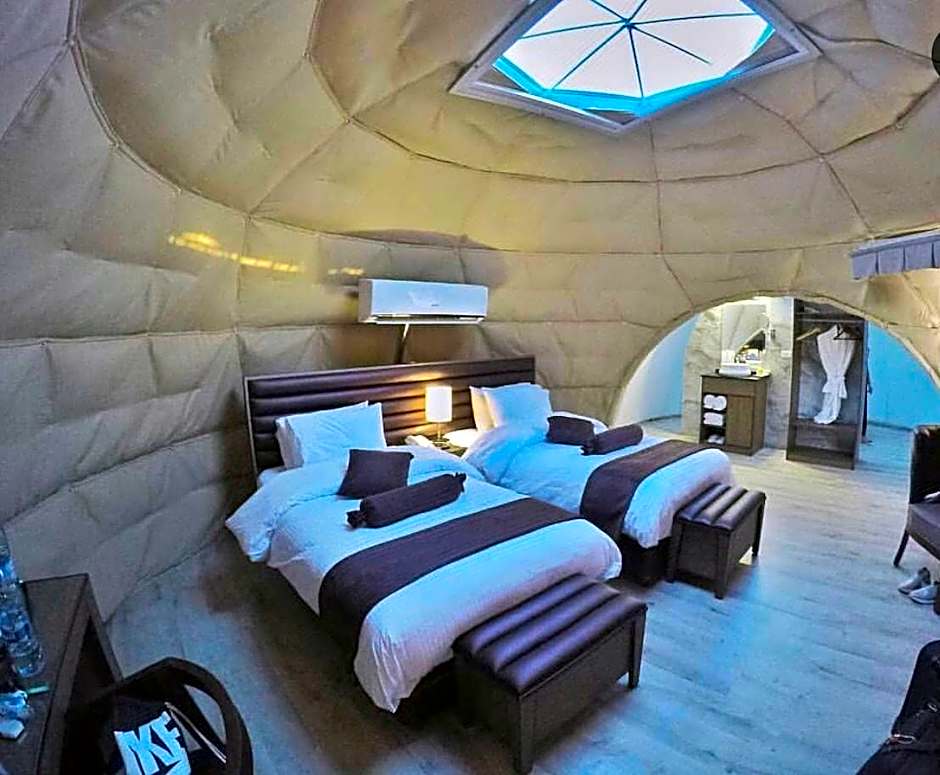 UFO Luxotel Wadi Rum