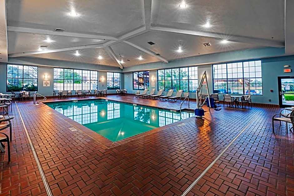 Holiday Inn Express Hotel & Suites Tulsa South Broken Arrow Highway 51 By IHG