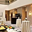 DoubleTree Suites by Hilton Hotel Boston - Cambridge