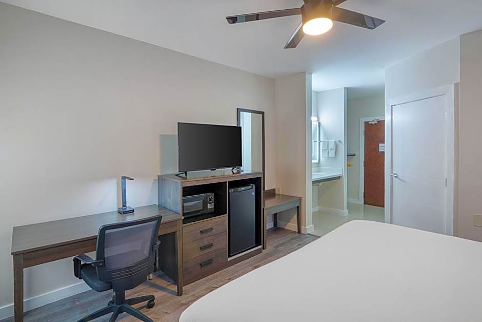 HOM Hotel Gainesville, SureStay Collection by Best Western