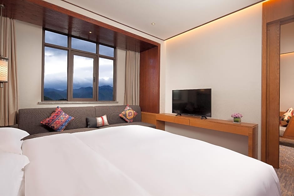 Hilton Garden Inn Shangri-La