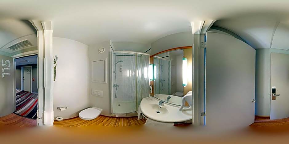ibis Dinant