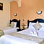 Hotel Bucaneros