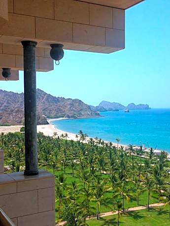 Deluxe Room, 2 Twin Beds, Balcony, Sea View