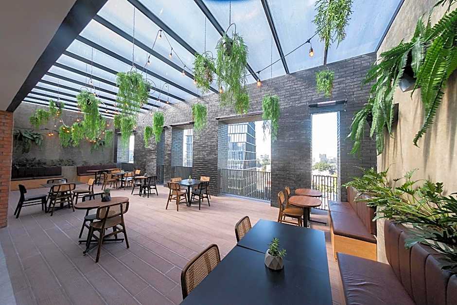 FULTON Business Luxury HOTEL
