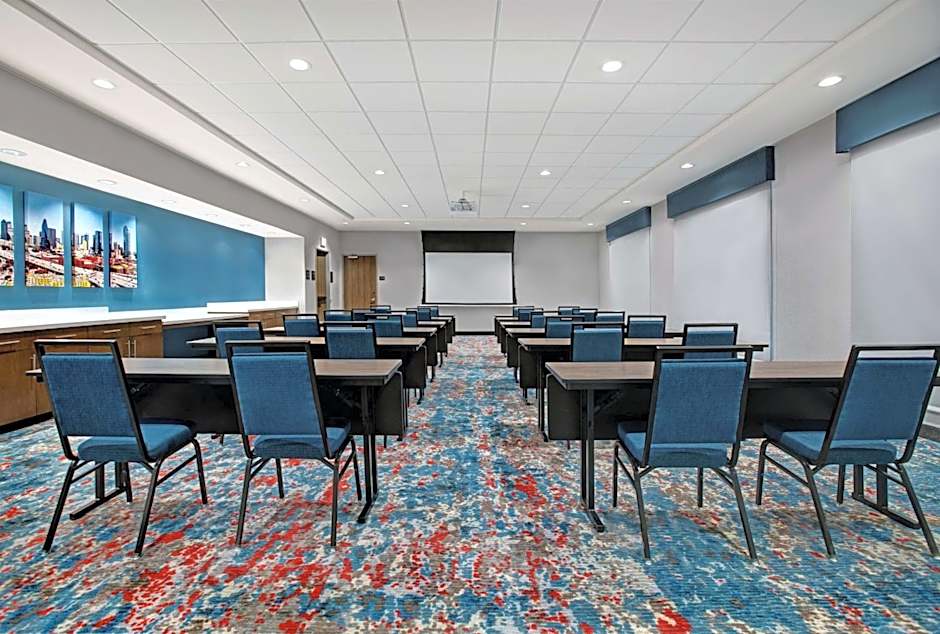 Hampton Inn By Hilton & Suites Farmers Branch Dallas, Tx