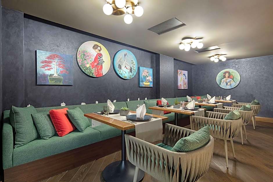 DoubleTree By Hilton Antalya City Centre