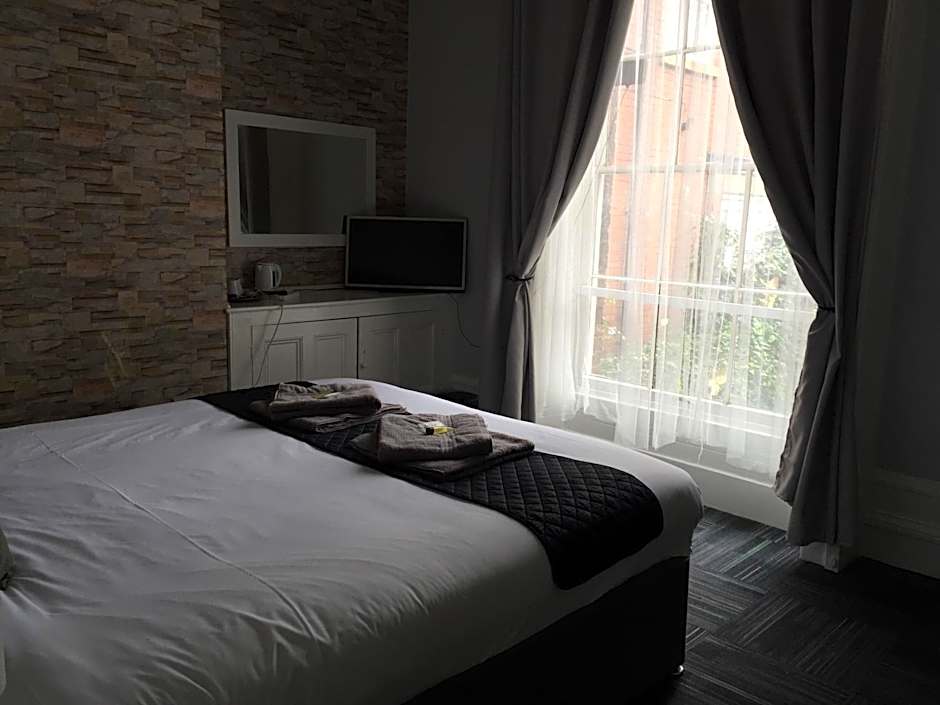 Queens Guesthouse Manchester