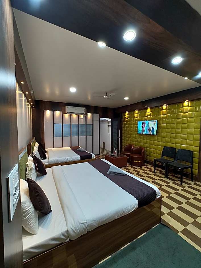 Goroomgo Akay guest house Varanasi 3km from Kashi Vishwanath Temple