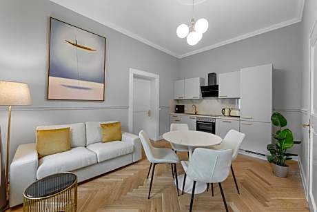 Superior Apartment with Balcony