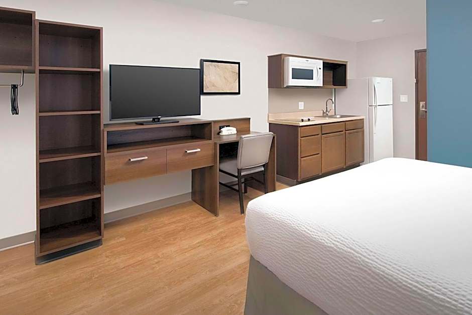 WoodSpring Suites Chicago Tinley Park