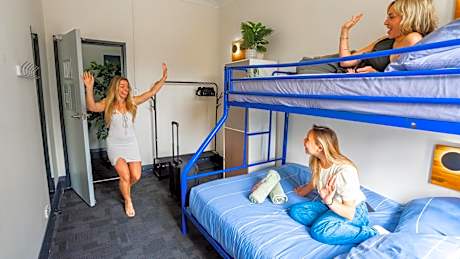 Triple Room with Shared Bathroom