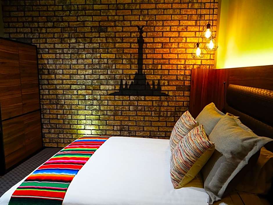 Cadillac Hotel Boutique