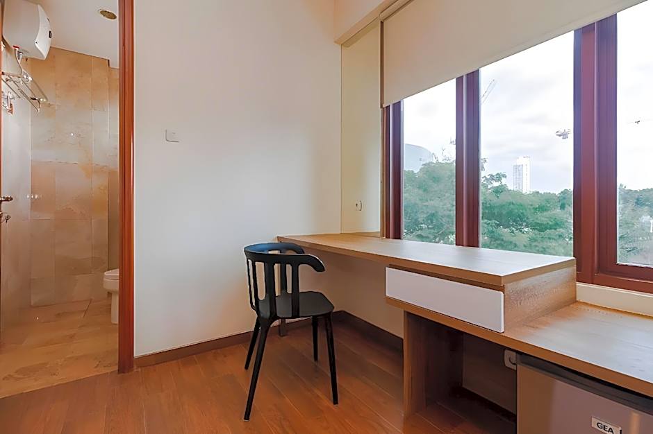 RedDoorz Plus @ CBD Bintaro