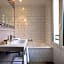Le Petit Oberkampf Hotel & Spa