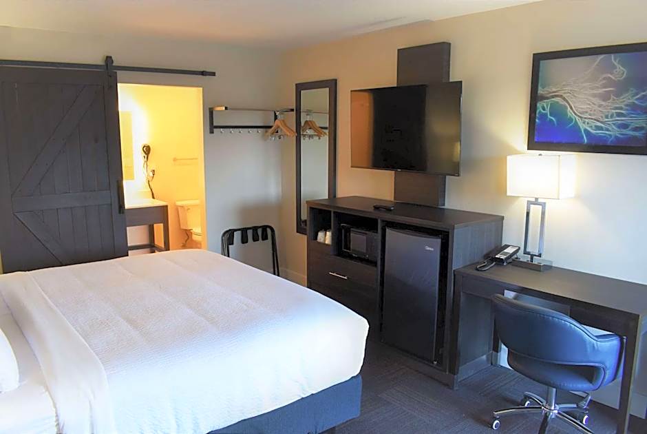 Travelodge by Wyndham Santa Rosa Wine Country