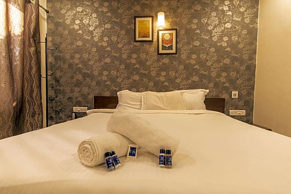 WOW STAYZ2 Hotel Misty Meadows