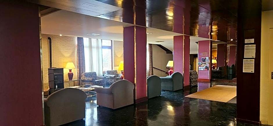 Hotel Rey Sancho Ramírez