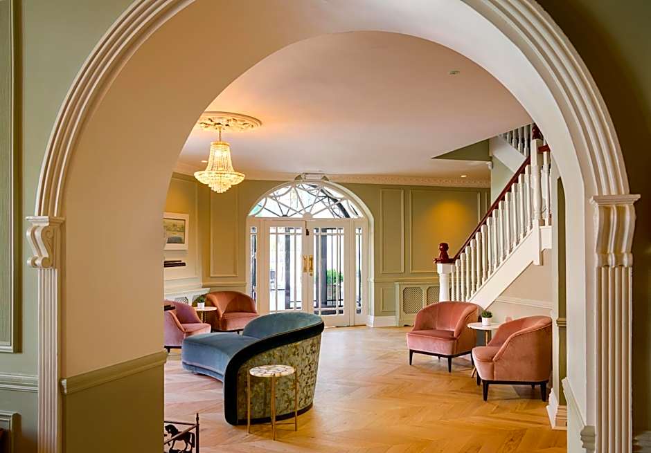 The Lansdowne Kenmare