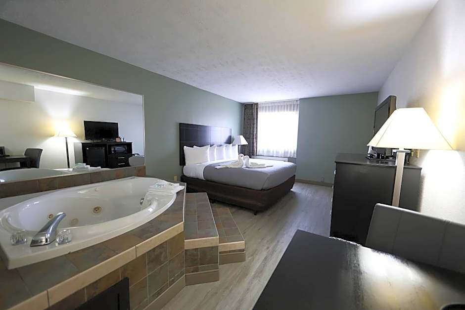 Quality Inn & Suites Mattoon South